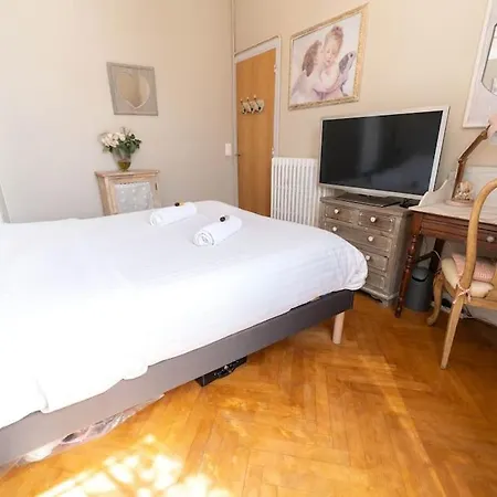 Magnifique Maison, Jardin, Jacuzzi, Parking Hotel Nicea