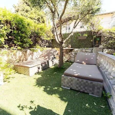 Magnifique Maison, Jardin, Jacuzzi, Parking Hotel